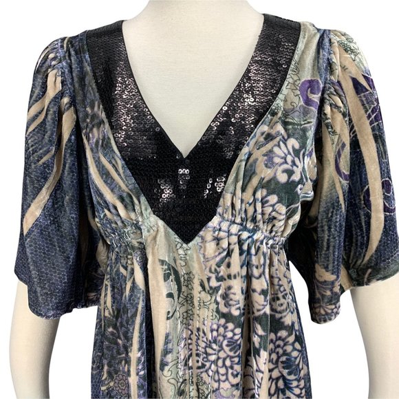 Volume One Large Dress NWT Velvet Gray Knee V Neck - Picture 5 of 6